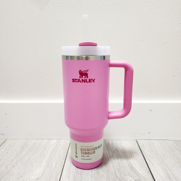 Stanley 40oz Quencher H2.0 Flowstate Tumbler Peony